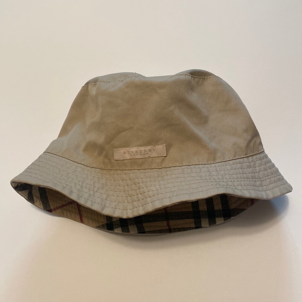 Reversible Burberry Bucket Hat